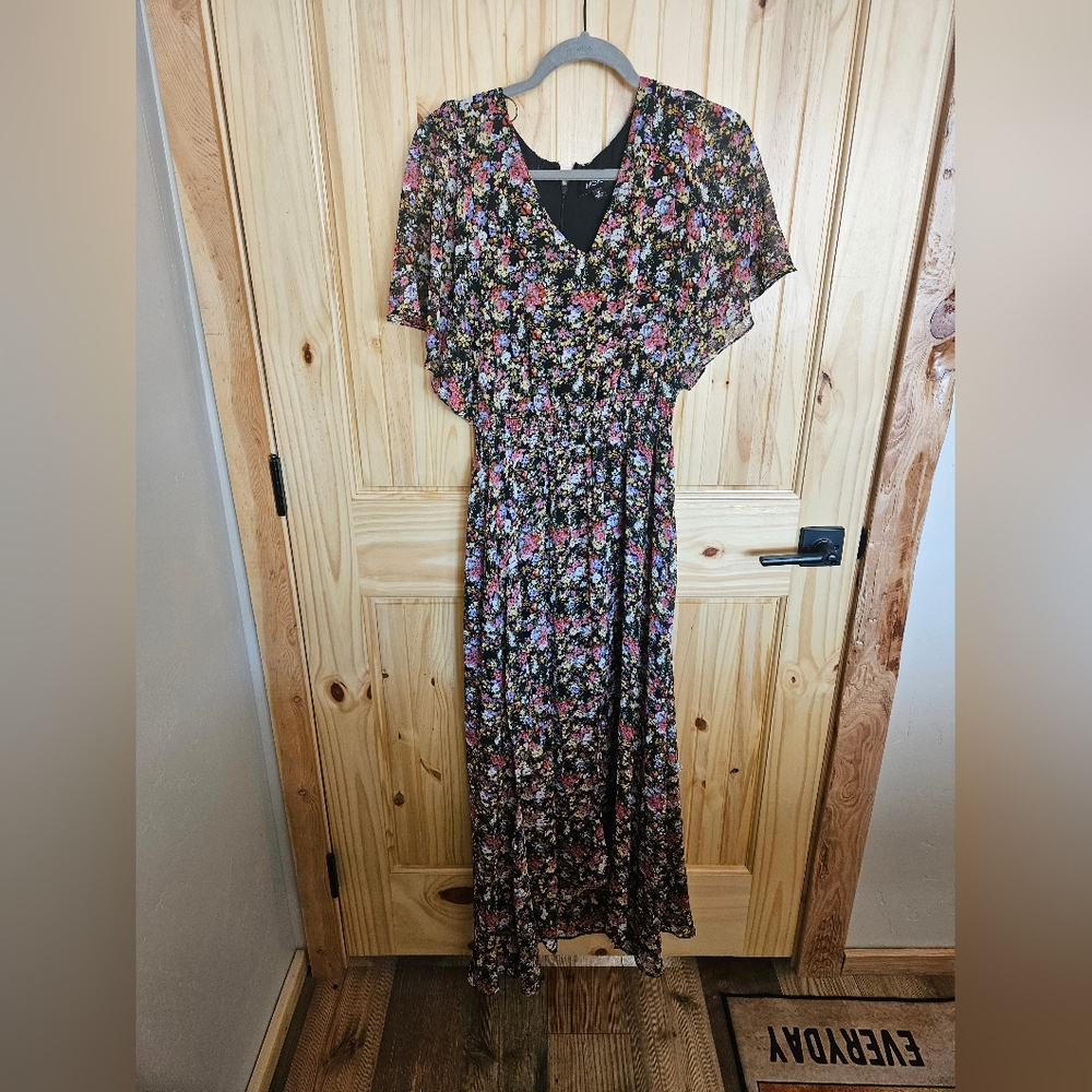 MSK Long Flowing Layered Dress